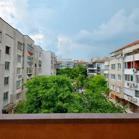 Popovich Apartman Várna